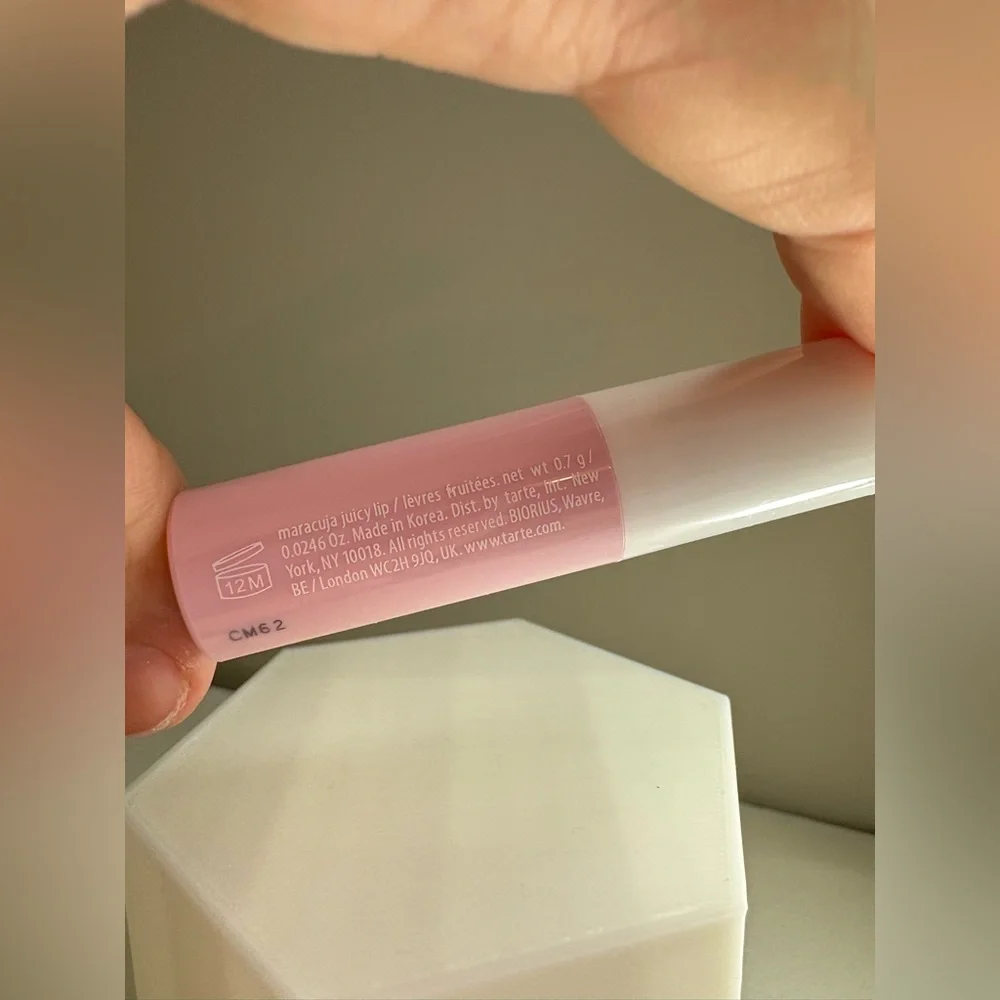 3/$25: Tarte Maracuja Juicy Lip Balm Gloss Orchid Mini NIB Sealed - Picture 4 of 7